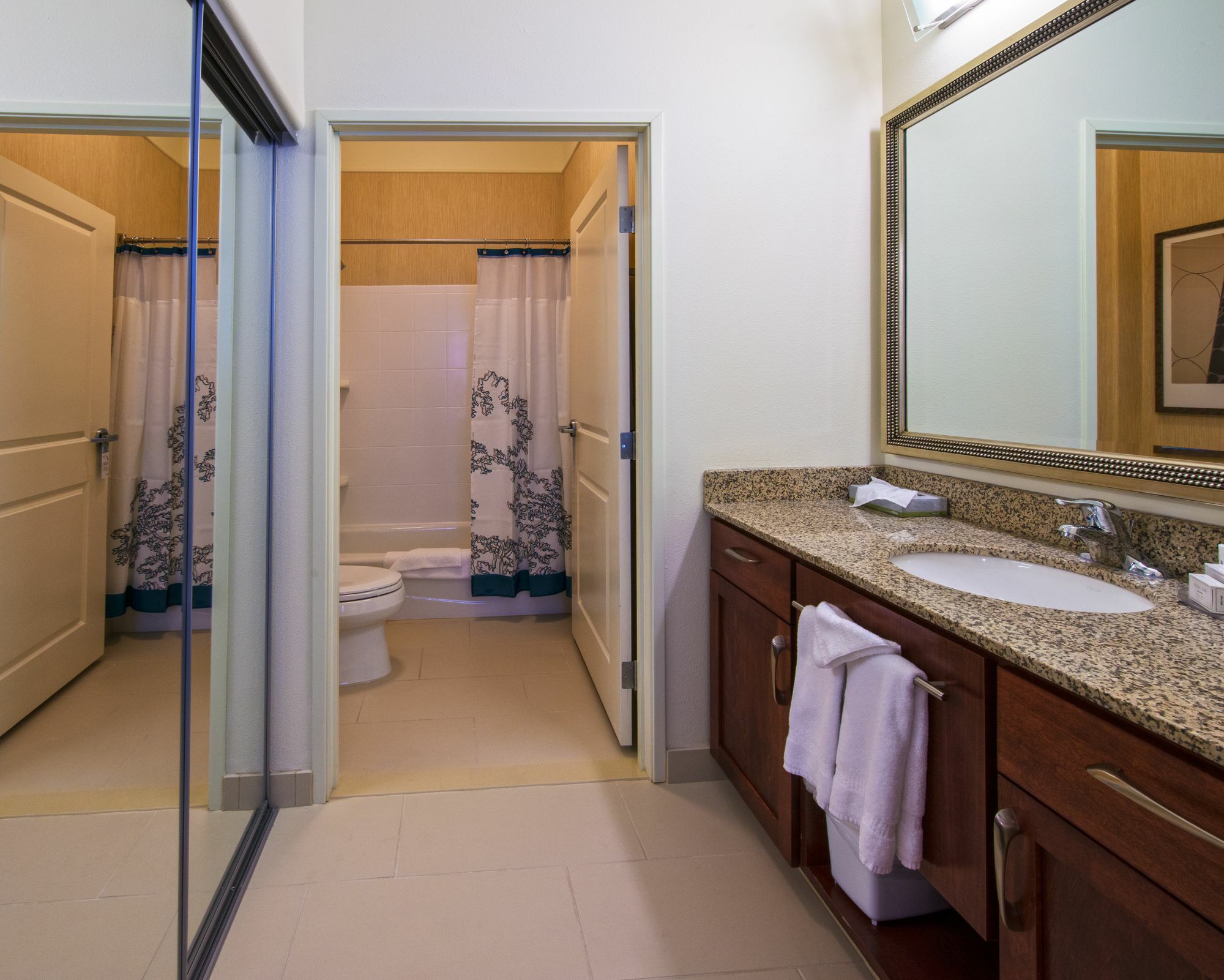 Residence Inn By Marriott Idaho Falls Pokoj fotografie